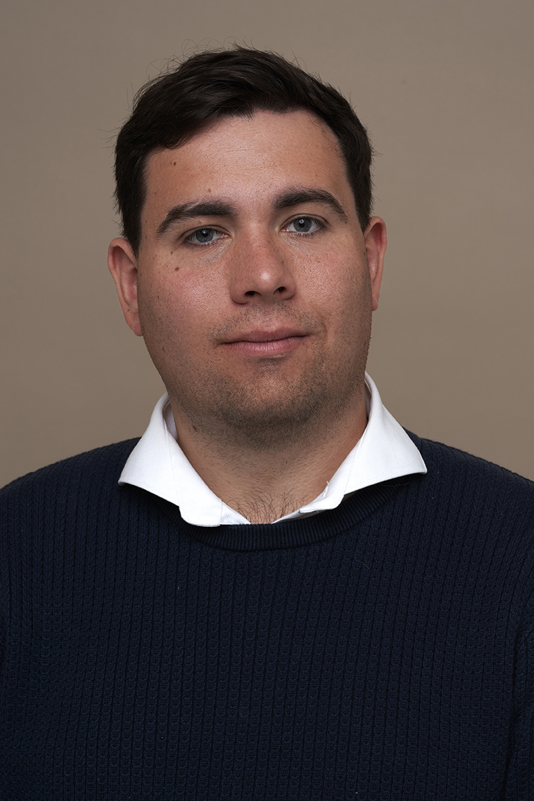 Portrait of Tom Paape, production at Studio Taupe