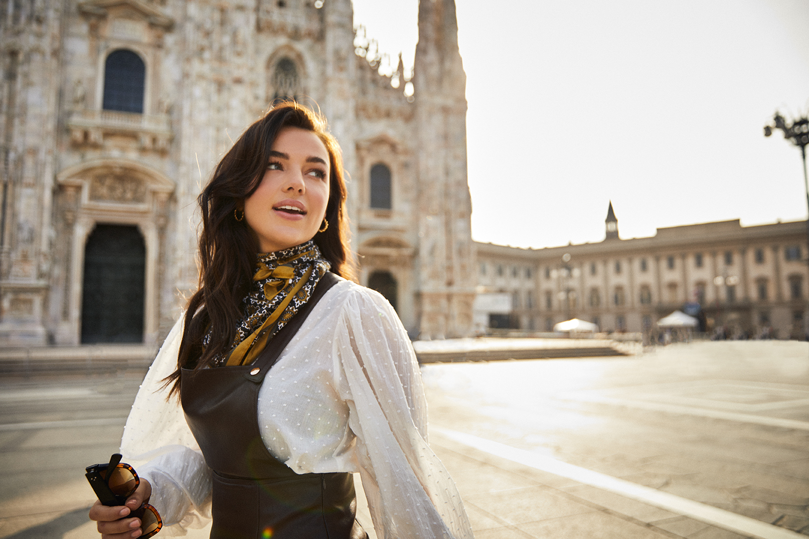 Professional retouching for fashion campaign - enhanced portrait with perfect skin and lighting